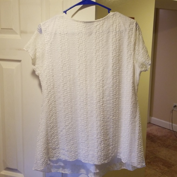 Never Worn Beautiful Sheer White Blouse - Picture 2 of 4